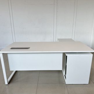 โต๊ะทำงานแอล แบรนด์ ROCKY