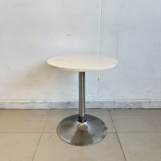 โต๊ะกลาง สไตล์วินเทจ ท็อปสีน้ำตาล โครงขาไม้จริง สีครีม