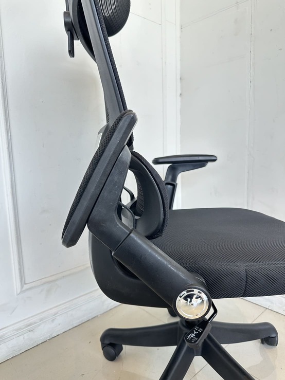 เก้าอี้สำนักงานหลังสูง มีที่พักคอ เบาะผ้า พิงหลังตาข่าย เก้าอี้สำนักงานหลังสูง มีที่พักคอ เบาะผ้า พิงหลังตาข่าย