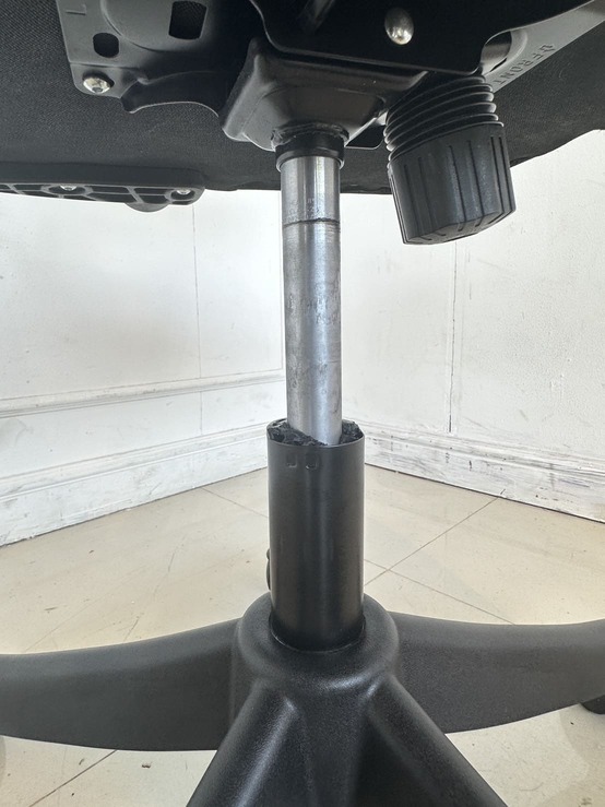 เก้าอี้สำนักงานหลังสูง มีที่พักคอ เบาะผ้า พิงหลังตาข่าย เก้าอี้สำนักงานหลังสูง มีที่พักคอ เบาะผ้า พิงหลังตาข่าย