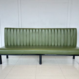 โซฟายาว เบาะและพิงหลังหนัง PU สีเบส พิงหลังดึงดุม