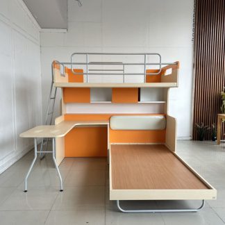 เตียงนอน สไตล์วินเทจ งานยุโรป ขนาด 5 ฟุต แบรนด์ Magnussen Furniture